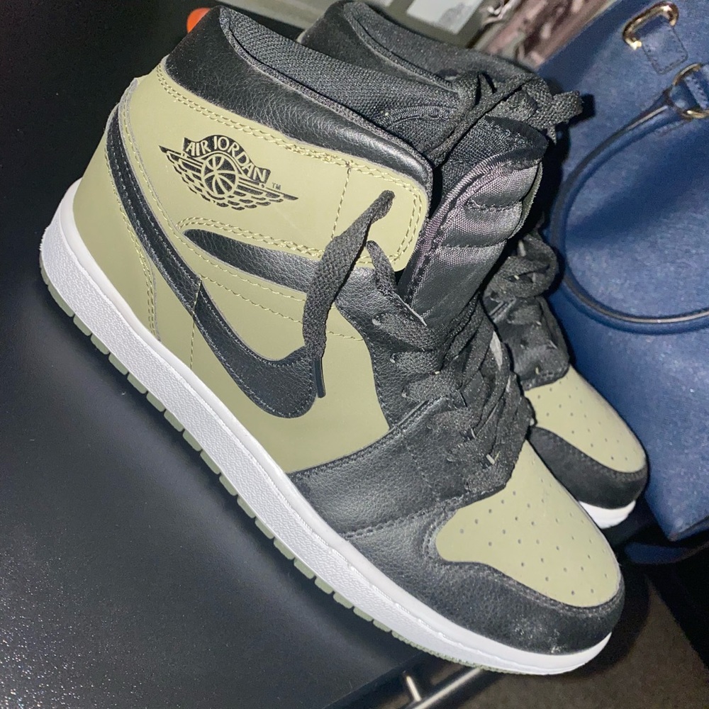 Jordan 1 - Picture 6 of 7